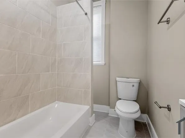 5437 Webster St, Philadelphia, PA 19143