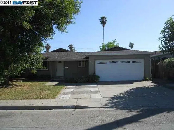 39472 Seascape Rd, Fremont, CA 94538