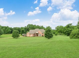 8905 Miller Rd, Millington, TN 38053