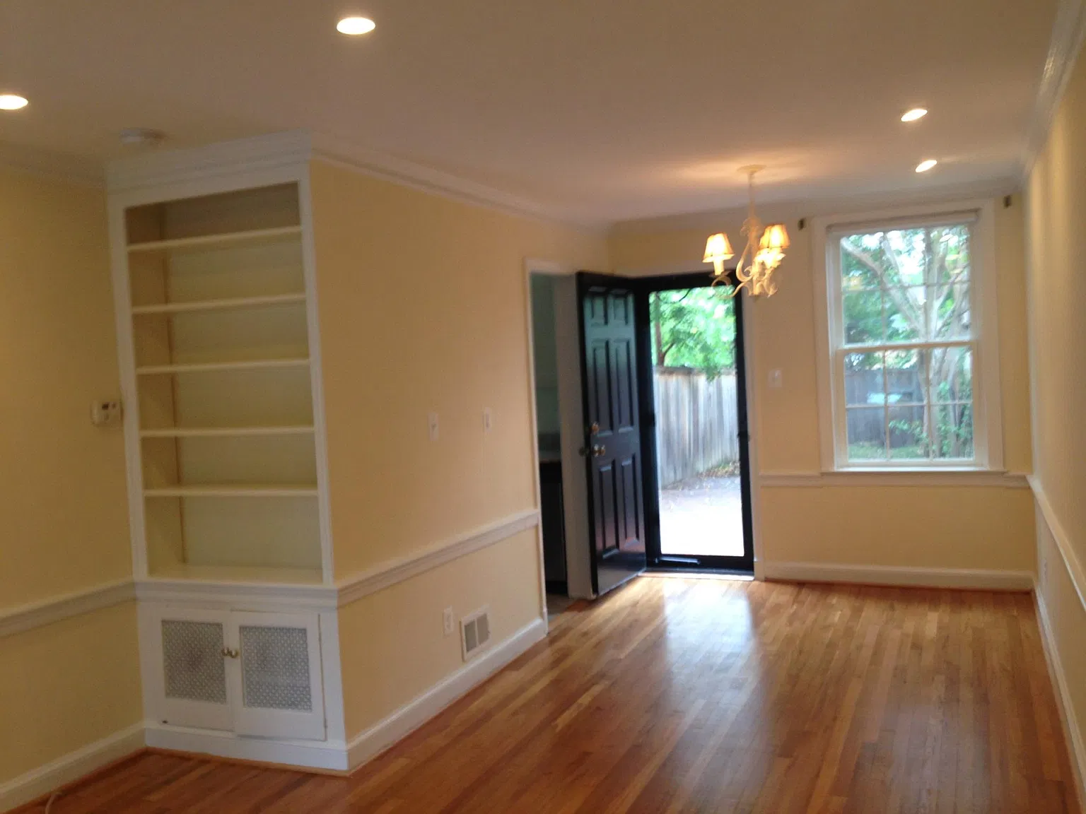 2 bed, 1200 sqft, $4,025 — Photo 4