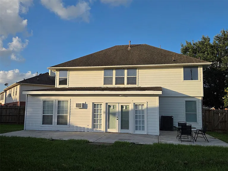 9526 Heflin Colony Dr — Photo 40