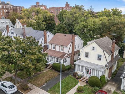 84-25 115th Street, Richmond Hill, NY, 11418