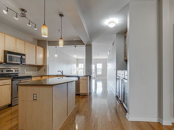 5th image of 1803 Broadway APT 531