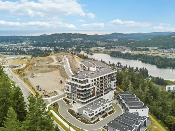 1810 Selenite Pl #614, Langford, BC V9B 7E2