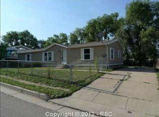 303 Comanche Village Dr, Fountain, CO 80817
