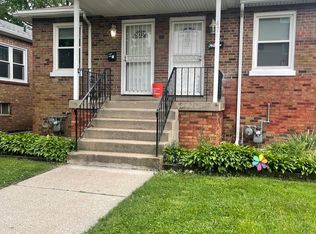 47 157th St, Calumet City, IL 60409