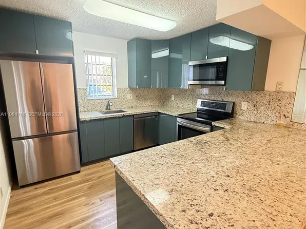 2515 NW 99th Ave #2515, Pompano Beach, FL 33065