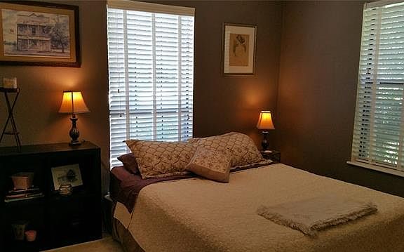 5th image of 1300 Shirley Way