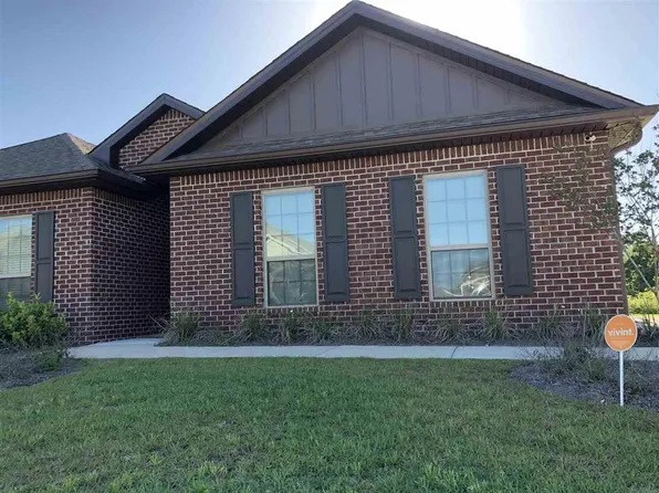 2936 Carrington Lakes Blvd, Cantonment, FL 32533