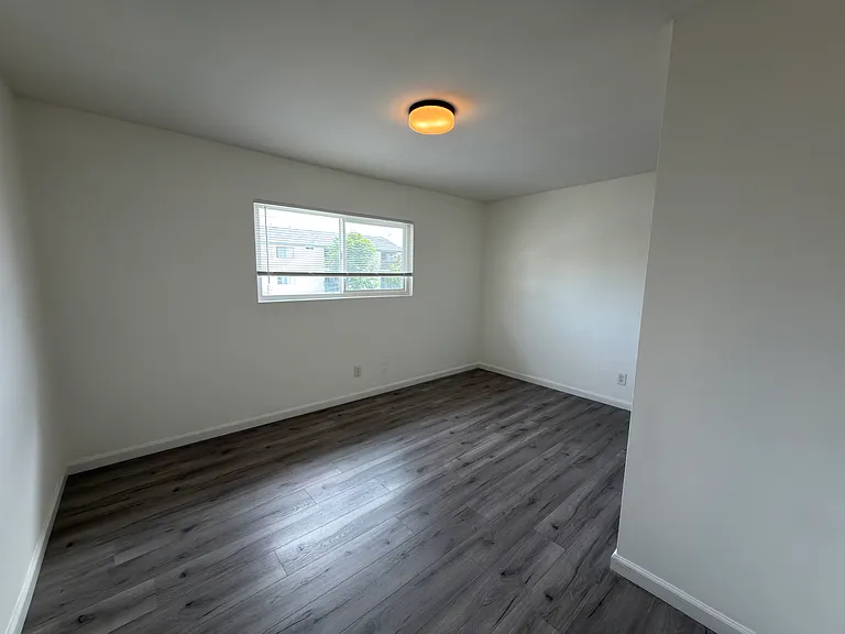 1110 Mira Mar Ave — Photo 26