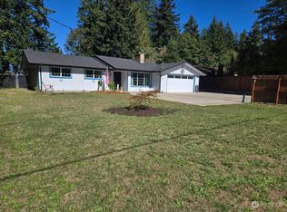 2220 Erlands Point Rd NW, Bremerton, WA 98312