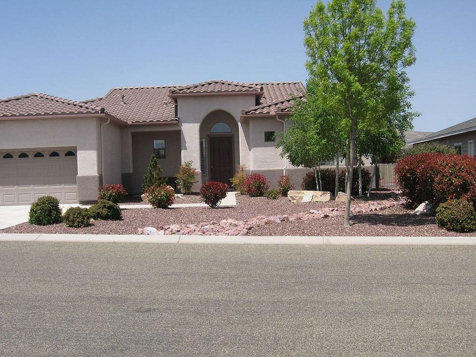  Home on quiet street   