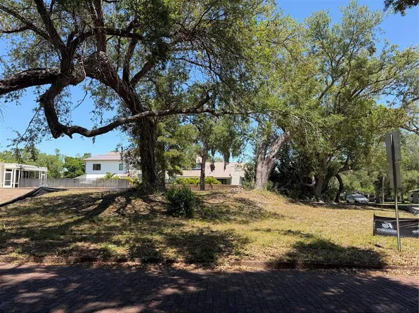 40th Ave N Lot 14, Saint Petersburg, FL 33703
