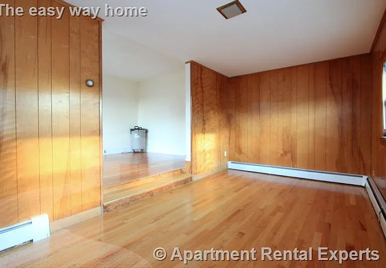 544 Main St #2 — Photo 17