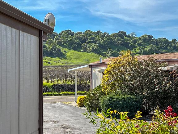 5th image of 145 Bear Flag Road