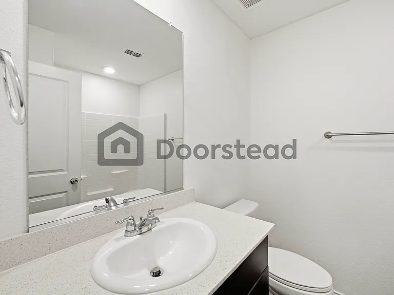 1213 Wildflower St — Photo 9