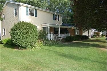 3rd image of 7121 Harrington Ave
