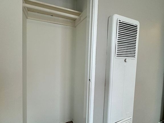 3rd image of 3414 Overland Ave APT 6