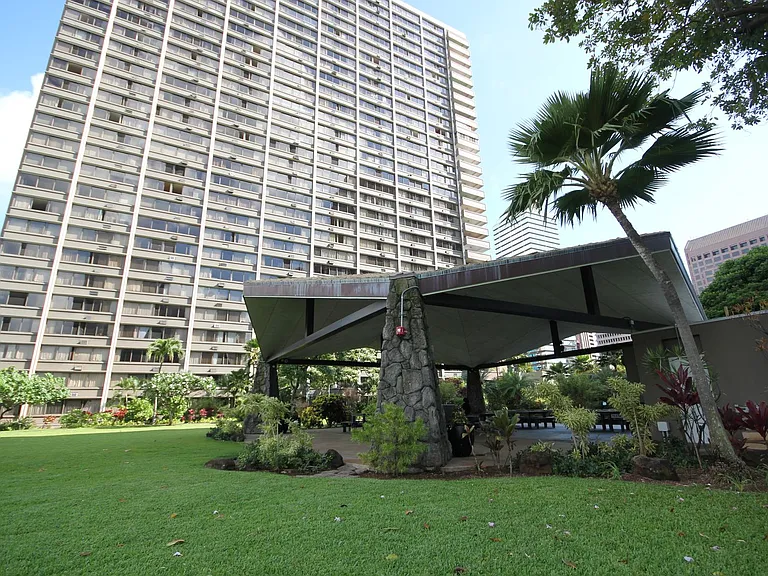1255 Nuuanu Ave #1506 — Photo 10