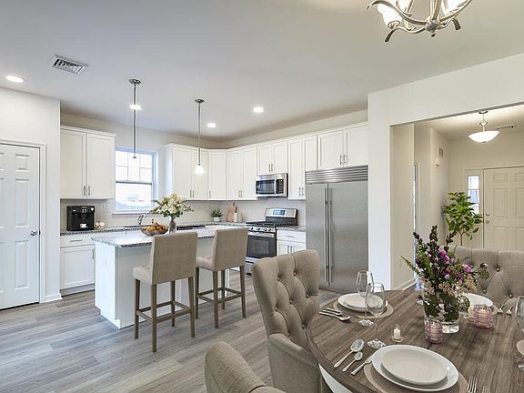 Laurel Kitchen Dining Room