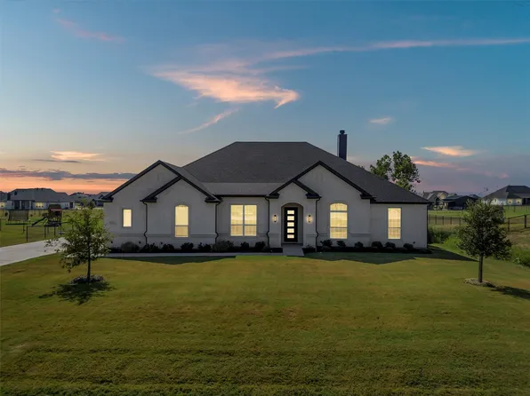 413 Venadito Dr, Godley, TX 76044