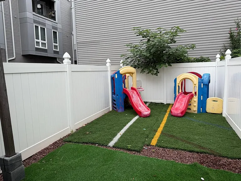 1217 Lecount St — Photo 20
