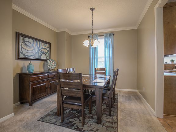 Excellent dinning area