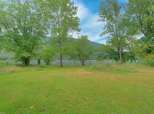 2671 Big Falls Rd, Blacksburg, VA 24060