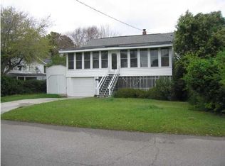 107 Charleston Blvd, Isle Of Palms, SC 29451