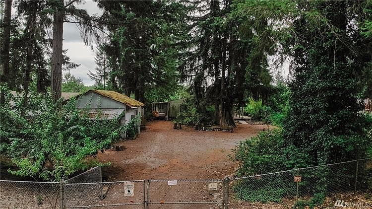 1st image of 8132 Dawn Hill Dr SE