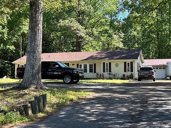 3rd image of 24923 Bethesda Rd