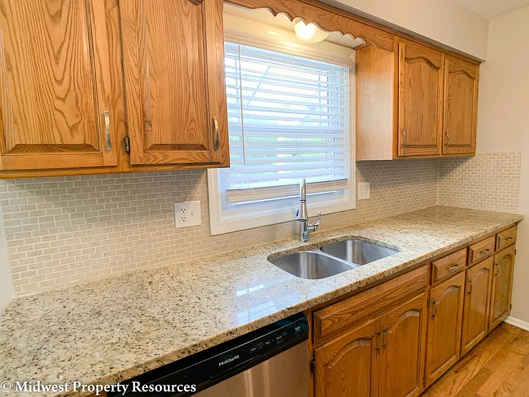 2641 SW Walnut St — Photo 5