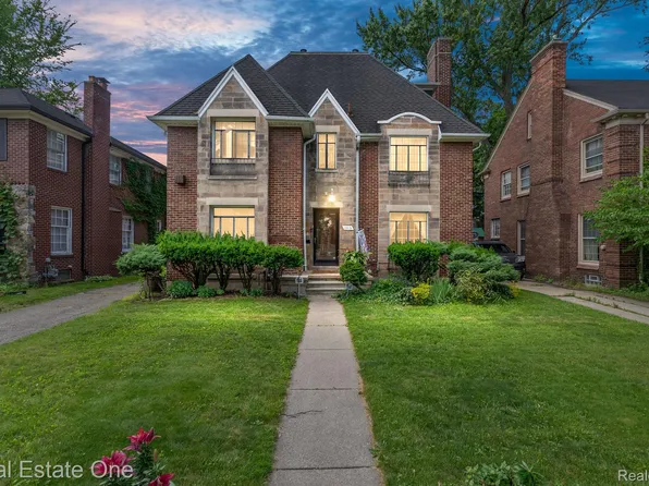 19013 Wildemere St, Detroit, MI 48221