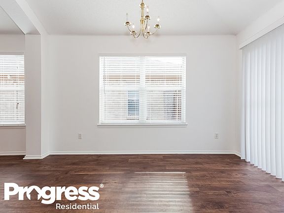 5th image of 7402 Cresswell Dr