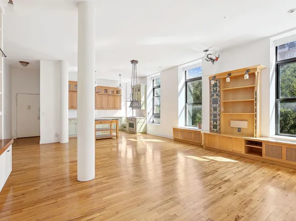 520 La Guardia Pl #3S, New York, NY 10012
