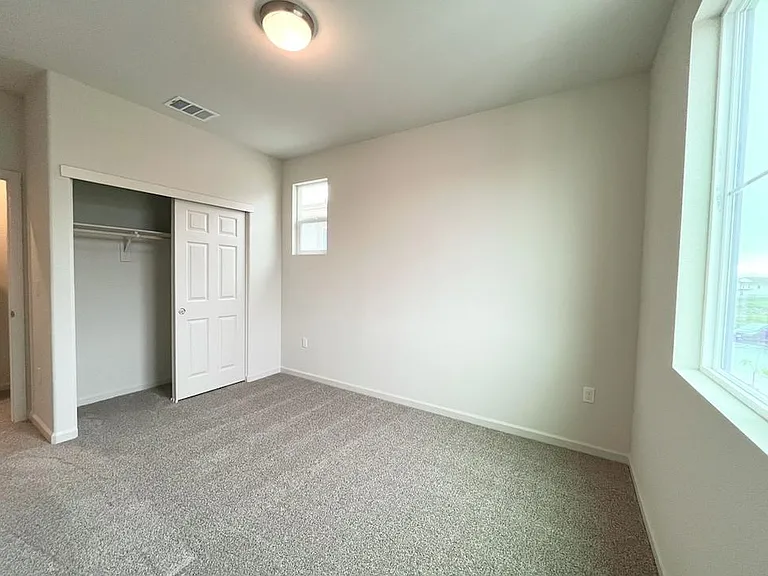 6057 Woodlands Loop — Photo 11
