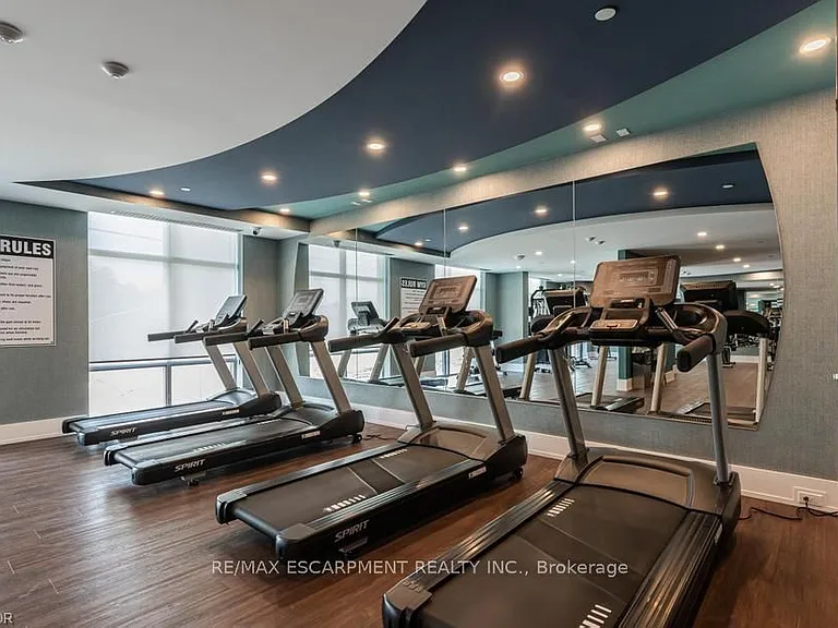 450 Dundas St E #409 — Photo 15