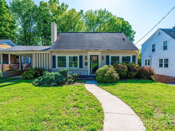 512 Mountain View St SW, Lenoir, NC 28645