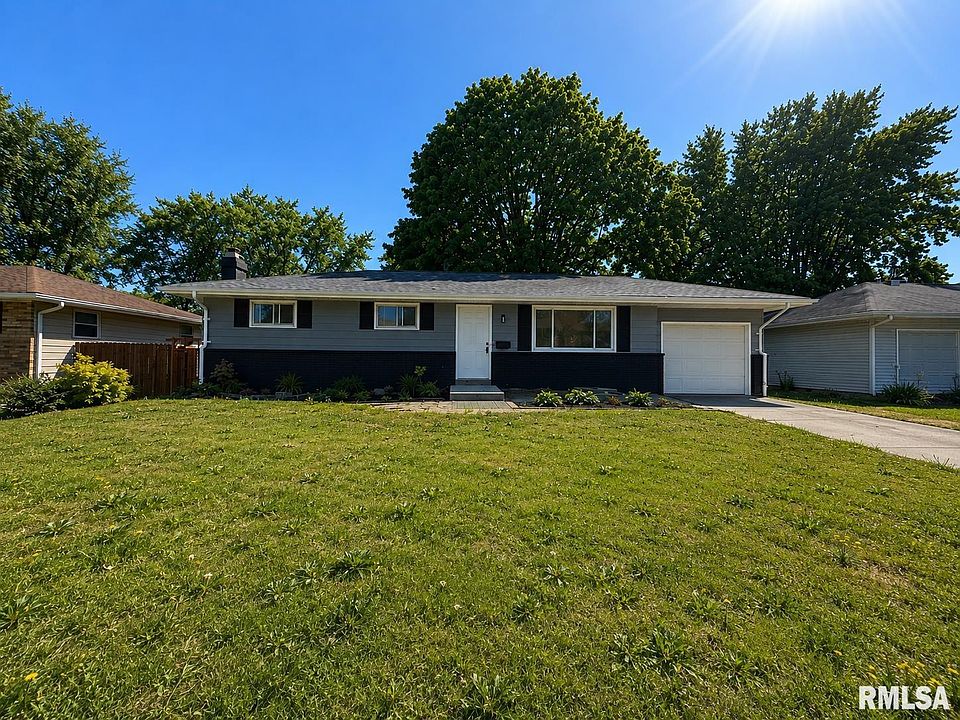 1st image of 3202 W Birkshire Dr