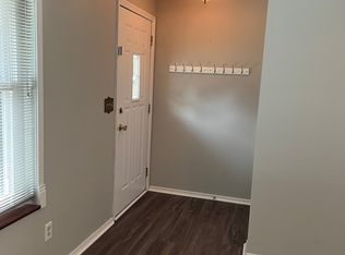 6873 Highbury Rd, Dayton, OH 45424