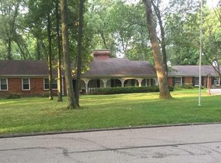 32 Portland Dr, Saint Louis, MO 63131