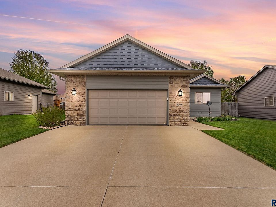 1st image of 5205 S Sirocco Ave
