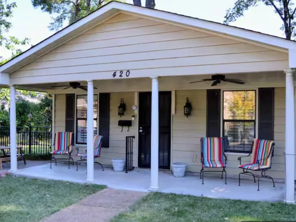 420 McElroy Rd, Memphis, TN 38120