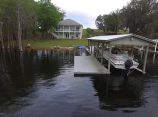 393 Compass Lake Dr, Alford, FL 32420