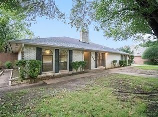 7008 Church Park Dr, Fort Worth, TX 76133