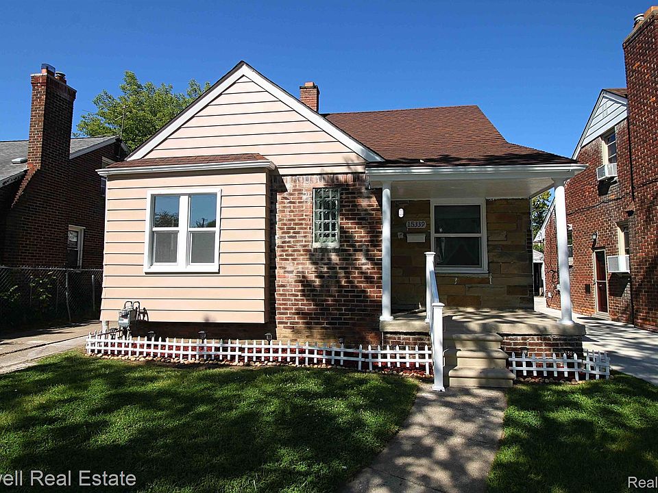 1st image of 15339 Vaughan St