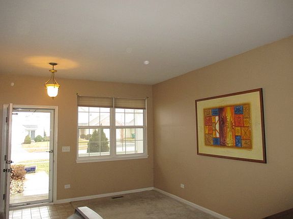 3rd image of 3822 Adesso Ln #3822