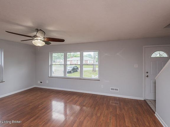 2nd image of 8602 Thompson Ln