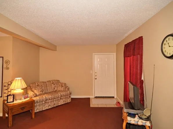 203 Love St, Weatherford, TX 76086