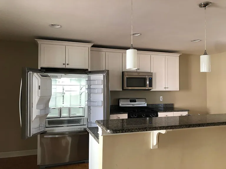 14 Carolina St #B — Photo 8